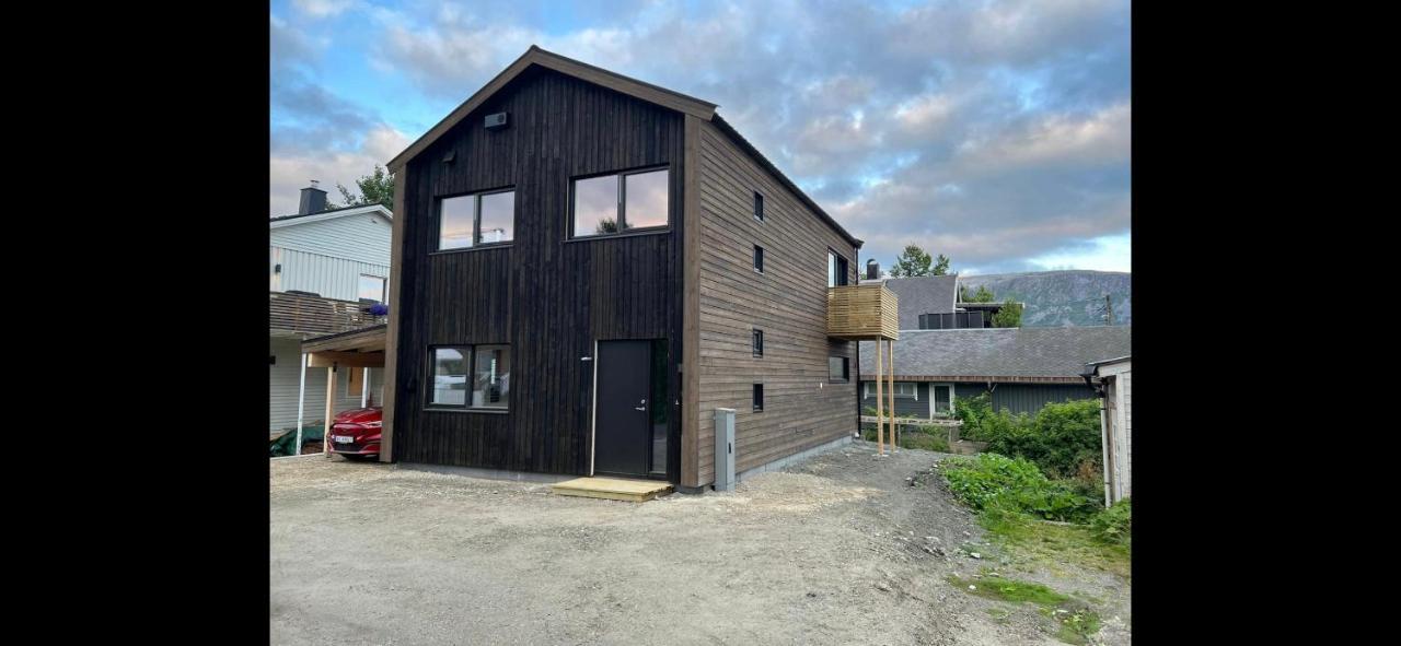 Skagesund Guest House With Free Parking 트롬쇠 외부 사진